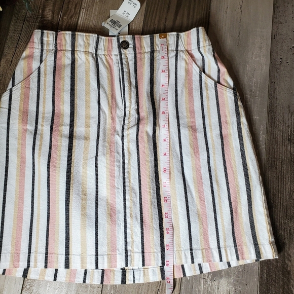NWT Hollister Ultra High-Rise Striped Mini Skirt with Pockets Size Small - Picture 7 of 13